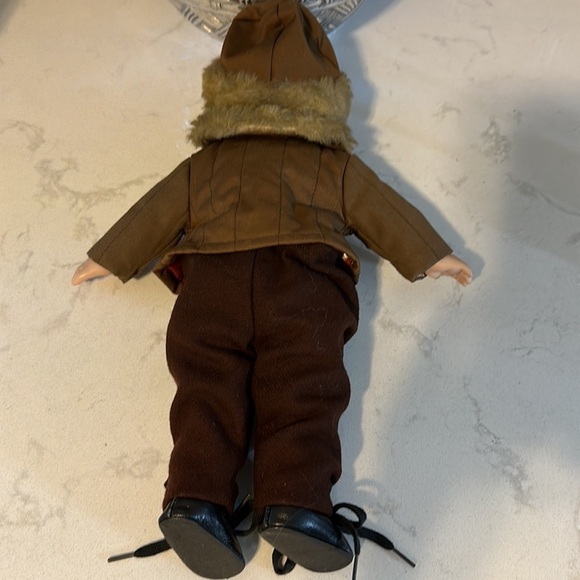 Lloyd & Lee Middleton Scottie Porcelain doll - Picture 4 of 8